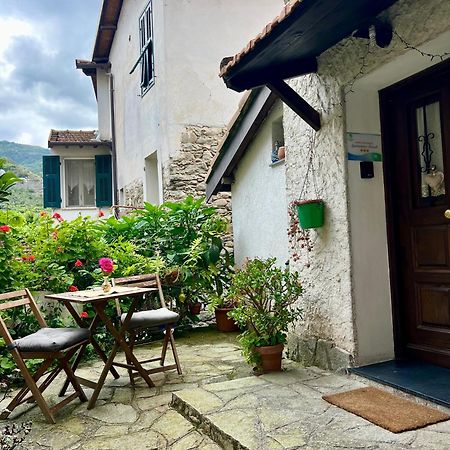 Apartmán Stecado - Il Soppalco Dolceacqua Exteriér fotografie